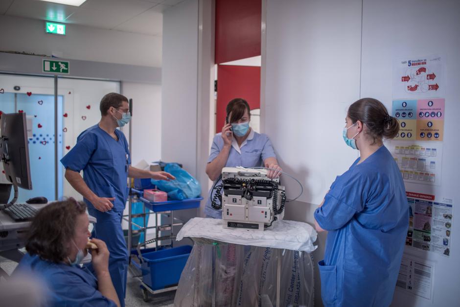 Covid-19, UKC Ljubljana | Avtor: Matej Povše za UKC LJ