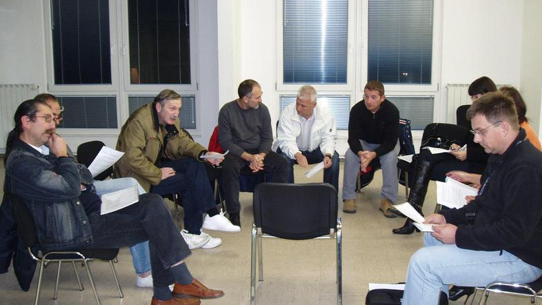 Ali slaba udeležba na soočanju v Luciji kaže na nezanimanje tamkajšnjih krajanov