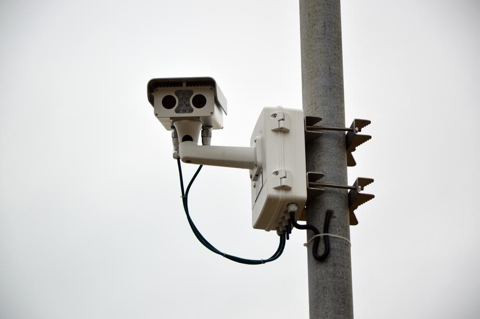 Odsekovni merilnik hitrosti | Avtor: Andrej Leban