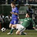 Steven Davis (Rangers) in Dimitris Salpingidis (Panathinaikos)