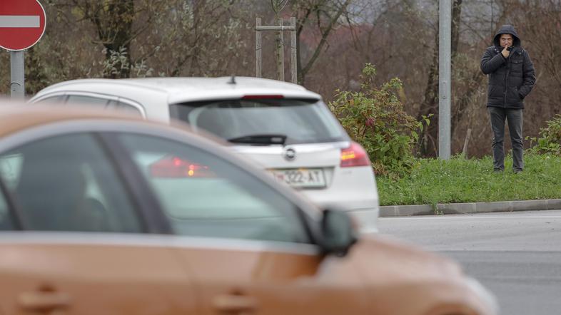 Policija in križišče