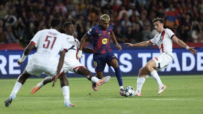 Lamine Yamal Barcelona PSG