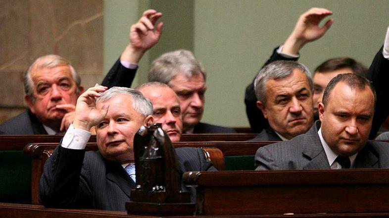 Sodeč po izidih poskusnega glasovanja se poljskemu premierju slabo piše.