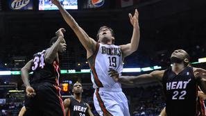 Udrih Jones Cole Milwaukee Bucks Miami Heat NBA