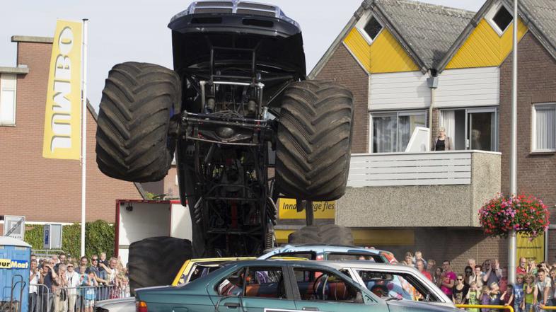 Monster truck nesreča