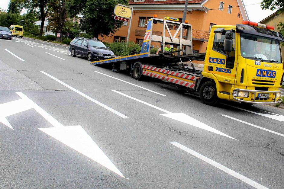 avtovleka | Avtor: Saša Despot