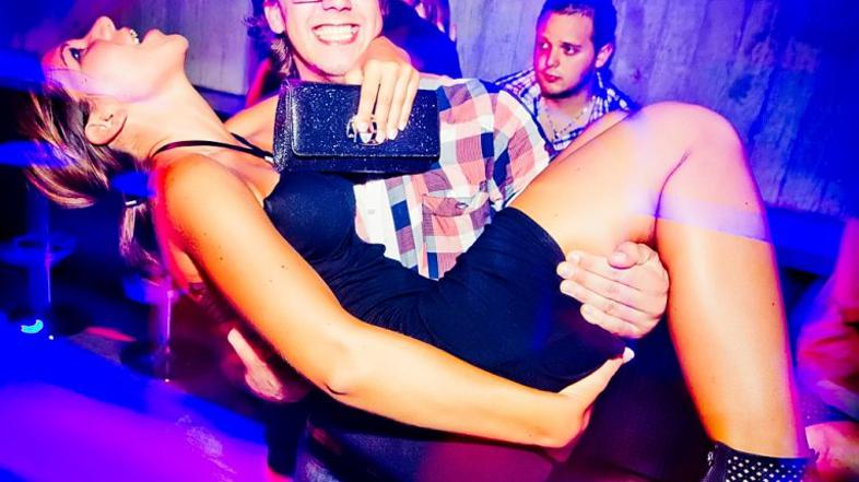 Cirkuški žur do jutranjih ur