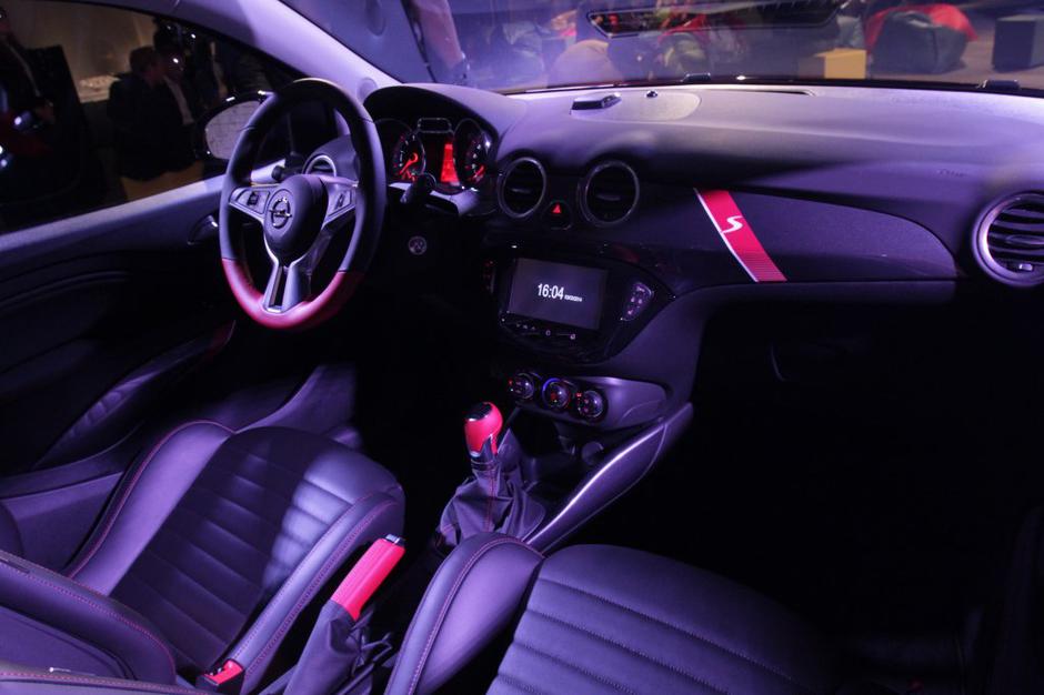 Opel adam S | Avtor: Andrej Leban