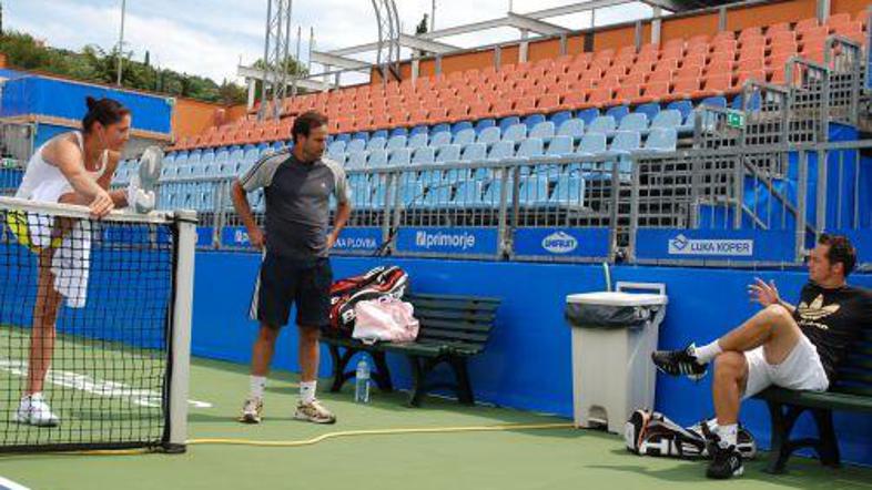 Dinara Safina se že poti v Portorožu.