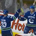 Brata Sedin imata priložnost, da s Canucks osvojita Stanleyjev pokal. (Foto: Reu