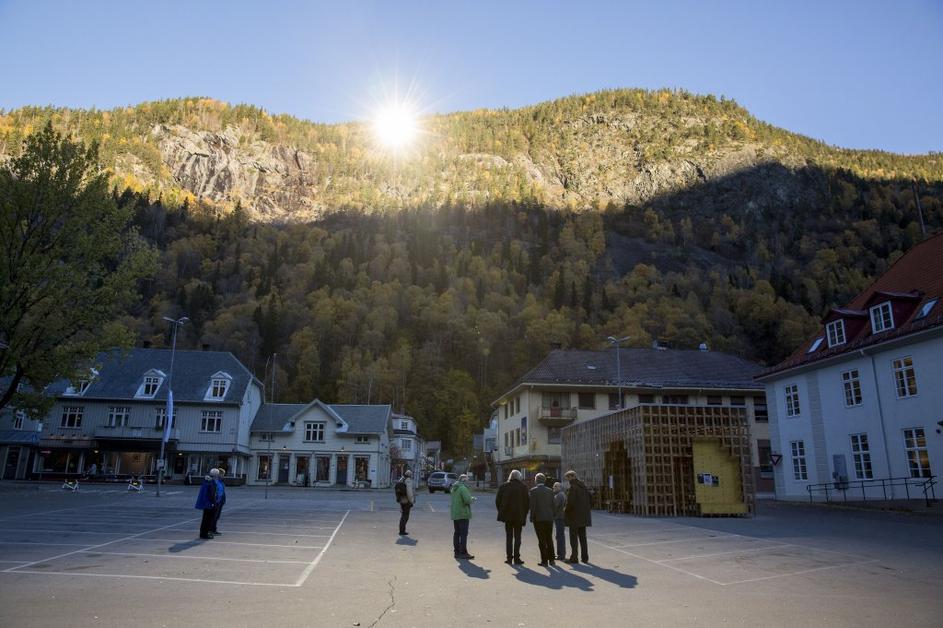 Sonce s pomočjo ogledal