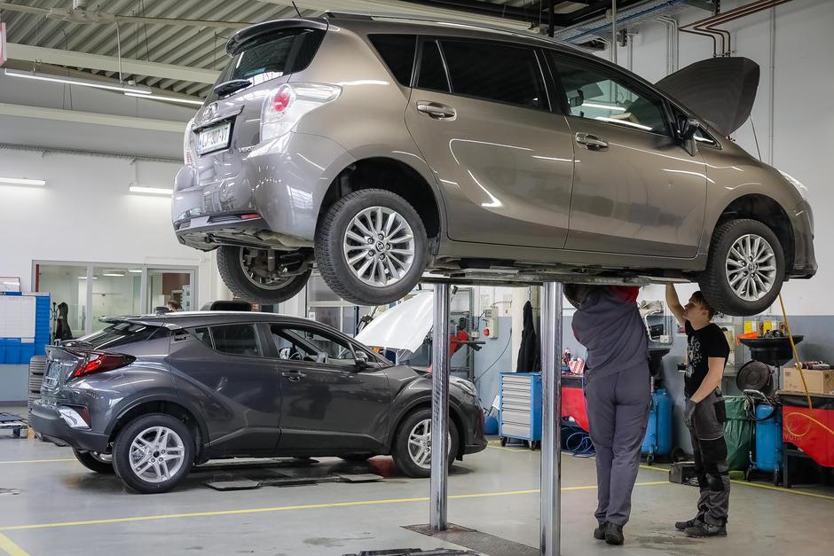 Toyota servis | Avtor: Saša Despot