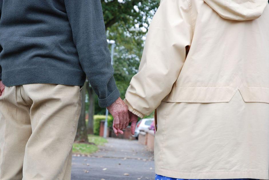 Starejši zakonski par starejša zakonca | Avtor: arhiv Žurnal24