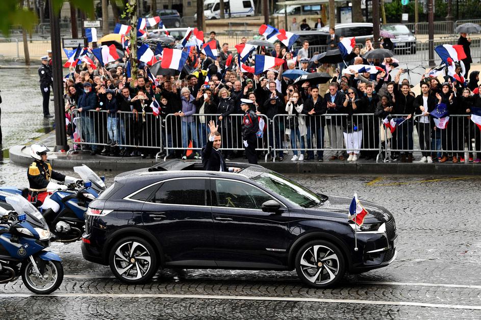 DS 7 crossback emmanuel macron