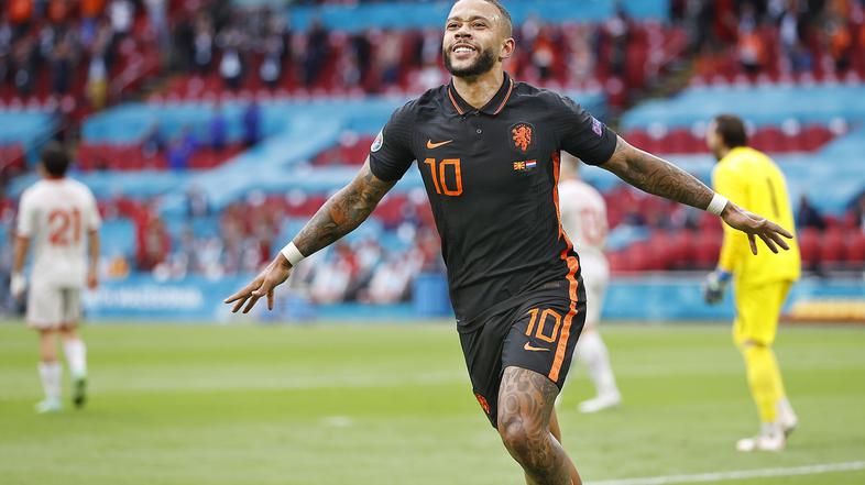 Memphis Depay NIZ MAK