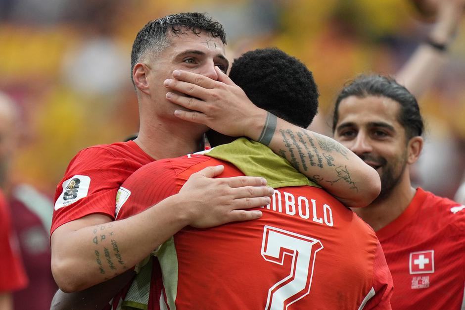 Granit Xhaka in Breel Embolo | Avtor: Profimedia