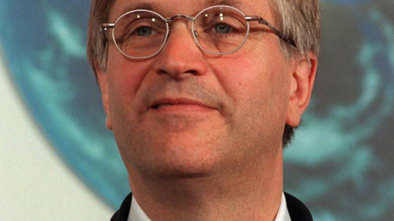 Nemški gospodarski minister Peter Hintzen Nemce vidi na Luni.