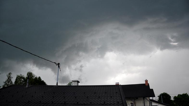 Nevihtni oblak nad Ljubljana 