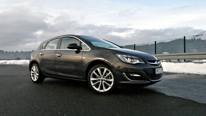 Opel astra