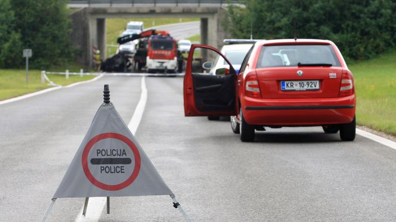 Nesreča na gorenjski avtocesti