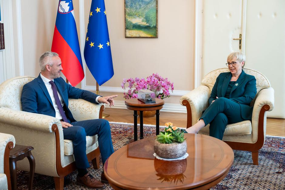 posvetovanje mandatar predsednica Nataša Pirc Musar janez janša robert golob robert sajovic cigler kralj | Avtor: Urad predsednice RS