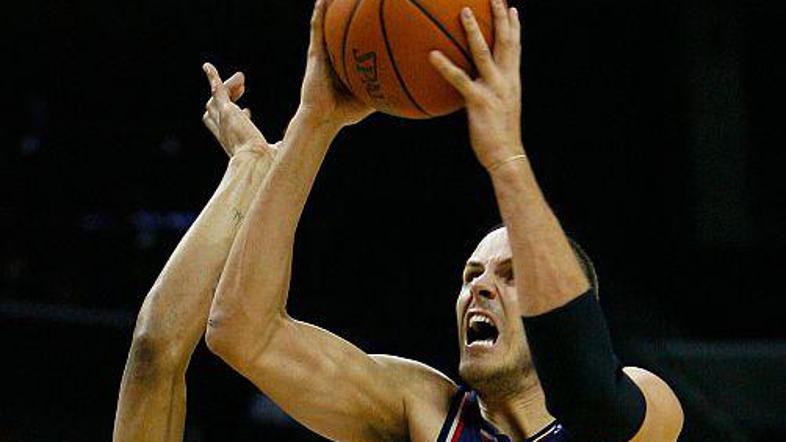 Boštjan Nachbar je v pripravljalnih tekmah prvi zvezdnik New Jerseyja.