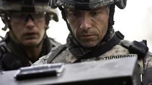 Razmere v Iraku se umirjajo, vse več vojakov pa je potrebnih v Afganistanu.