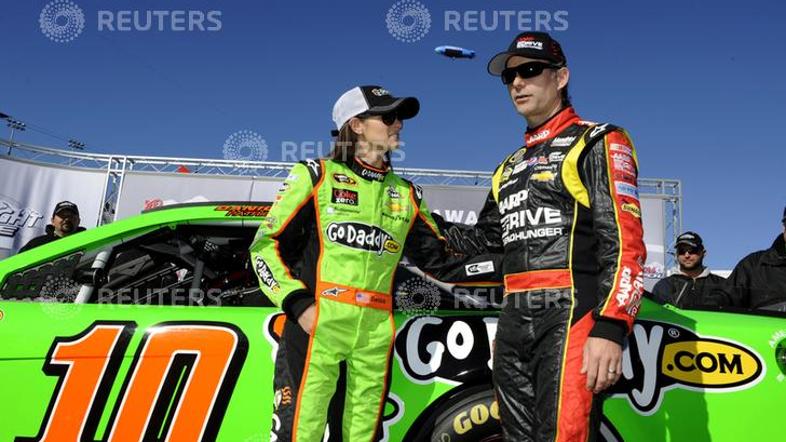 danica patrick nascar daytona jeff gordon