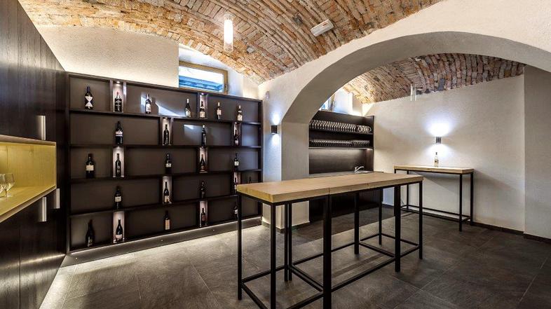 KULT316, Curk arhitektura