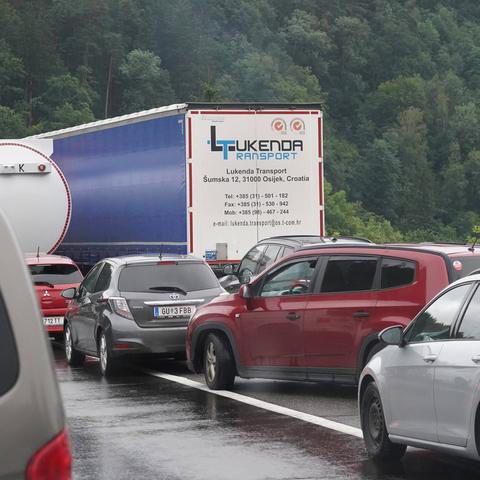 Gneča na cestah, zastoj