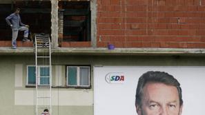 Največje presenečenje volitev je zmaga sina Alije Izetbegovića Bakirja za člana 