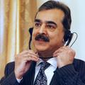 Jusuf Raza Gilani je ostal brez ene koalicijske stranke. (Foto: EPA)