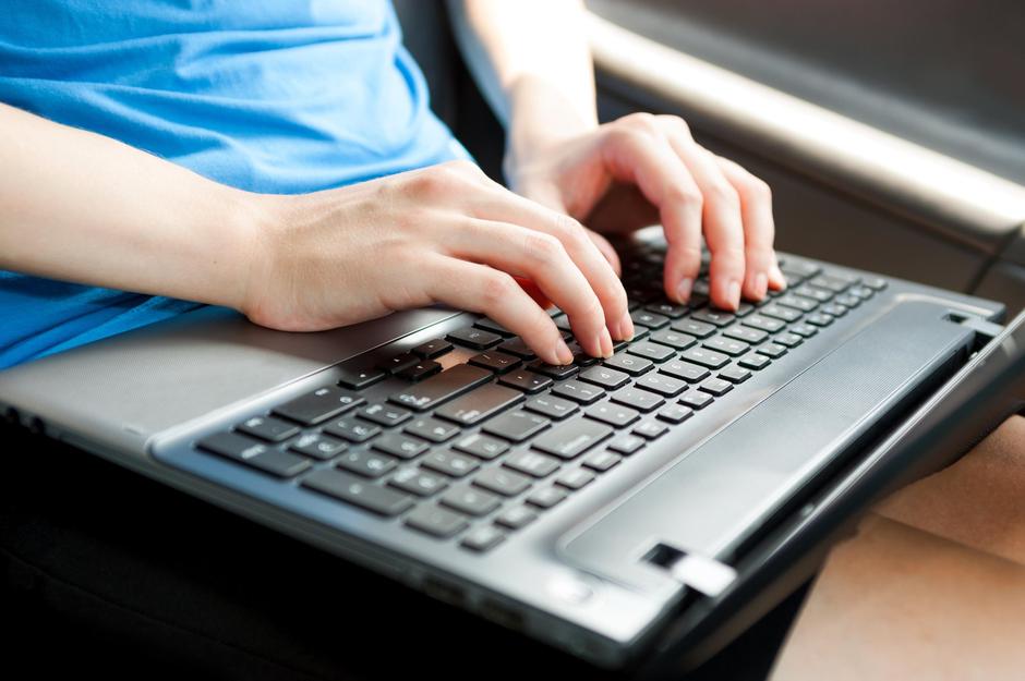 laptop računalnik | Avtor: Profimedia