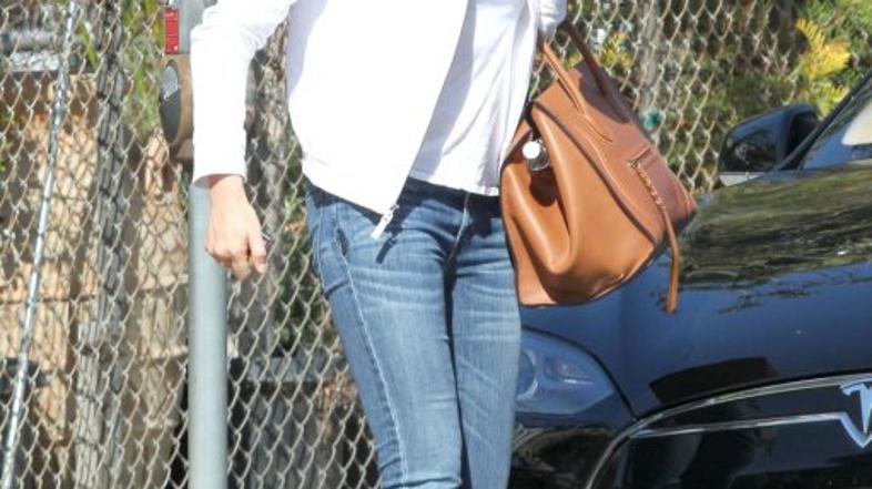 Cameron Diaz kavbojke strgane