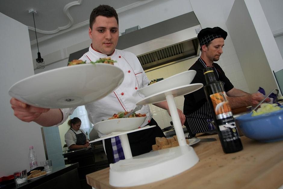 toma%C5%BE jurlin, socialna gostilna | Avtor: Žurnal24 main