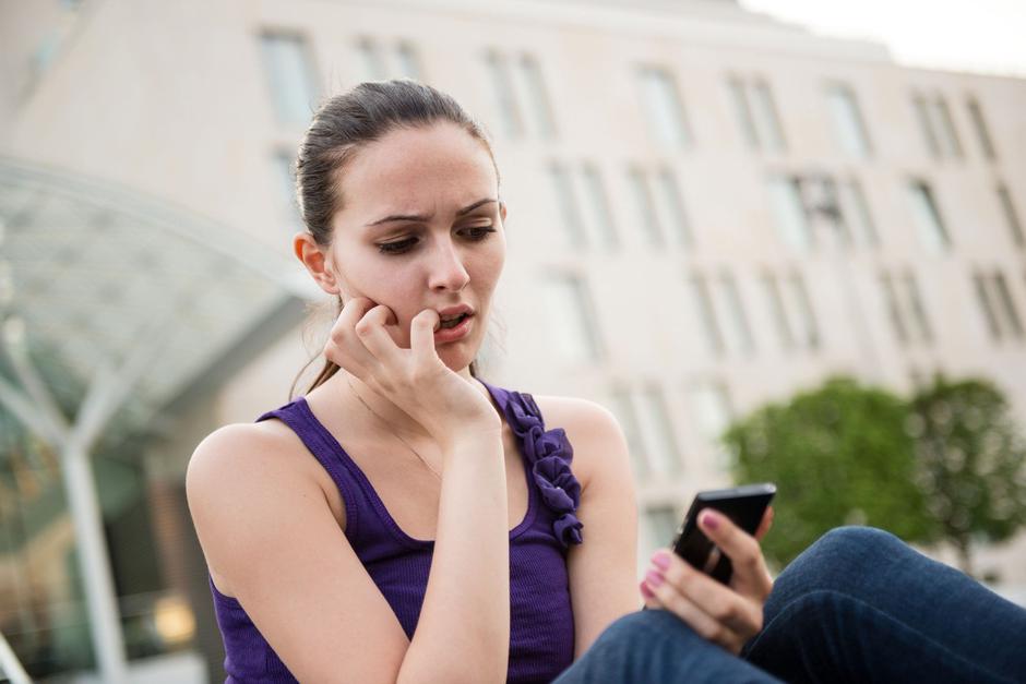 mobilni telefon | Avtor: Profimedia