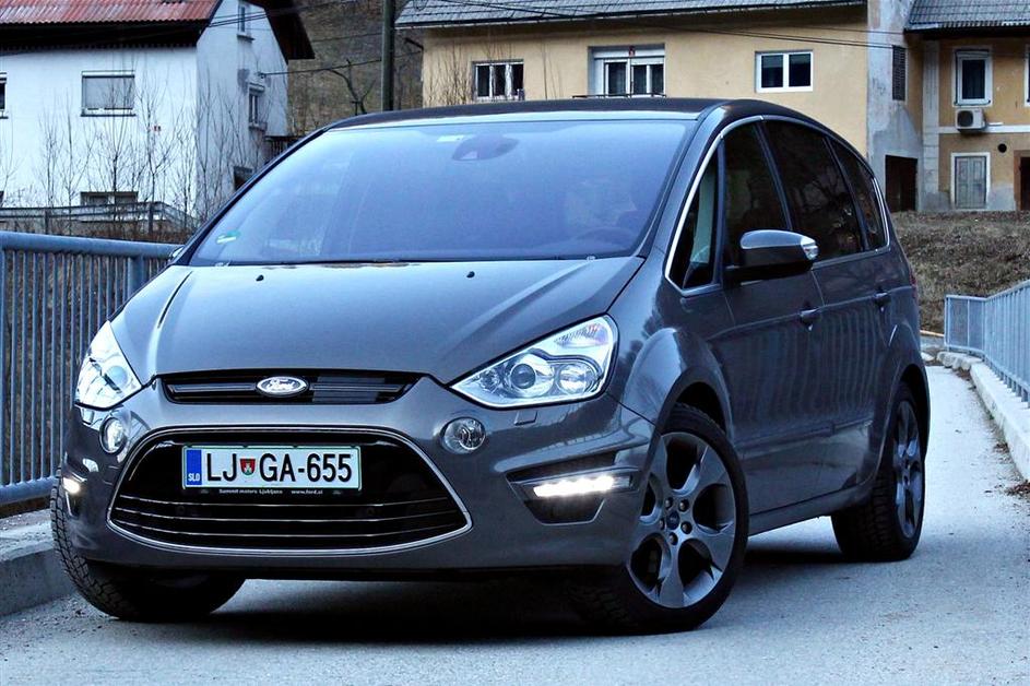 Ford S-max