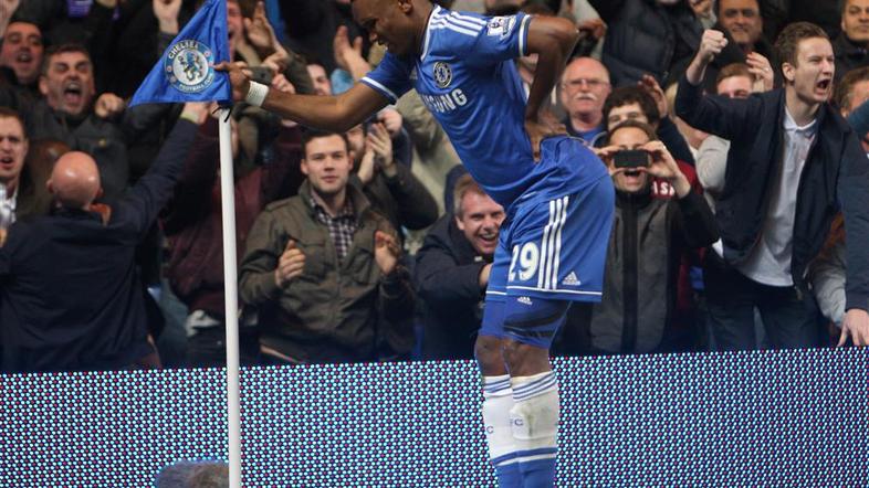 Eto'o Chelsea Tottenham Premier League Anglija liga prvenstvo kot zastavica