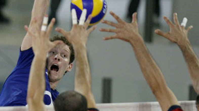 Tine Urnaut je dal 11 točk. Z 20 je bil najboljši Mitja Gasparini. (Foto: STA)