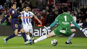 (Barcelona : Alaves)