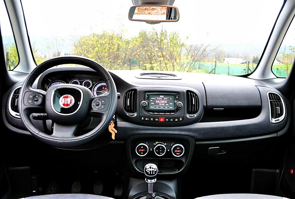 Fiat 500L | Avtor: Gregor Prebil