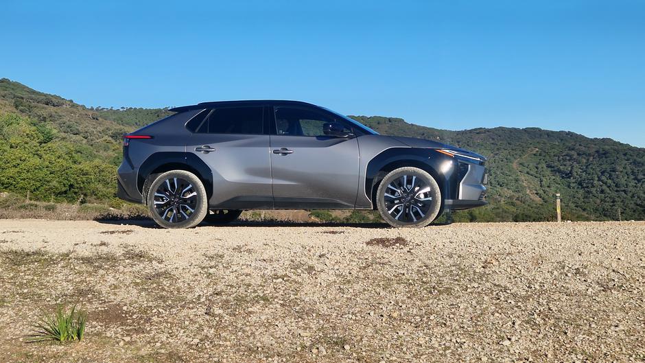 Nova toyota bZ4X | Avtor: Gregor Prebil