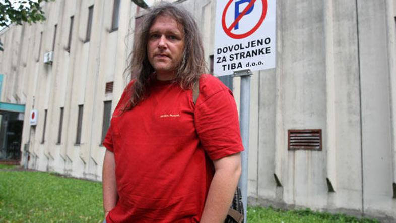 V filmu režiserja Blaža Kutina je večina igralske in druge ekipe sodelovala pros