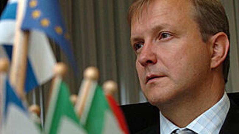 Rehn meni, da obstajajo možnosti za podpis sporazuma januarja, če bo Srbija spre