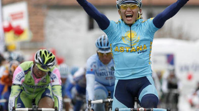 Maksim Iglinski je zmagovalec prve etape v Romandiji.