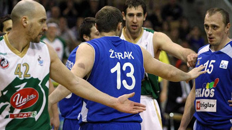 Srečanje med Olimpijo in Heliosom je bilo na trenutke zelo razburljivo.