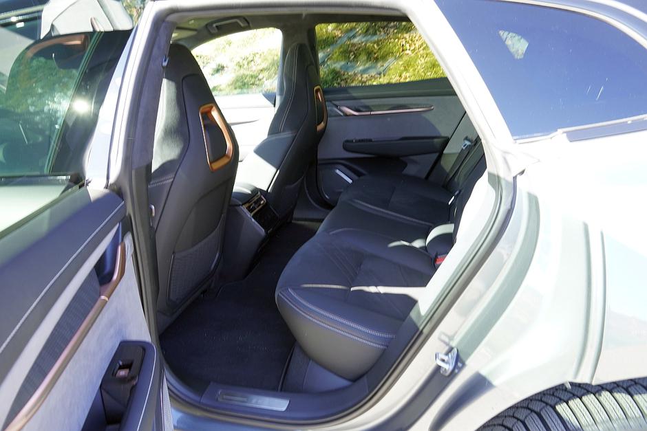 Zeekr 001, zeekr X, zeekr 7X | Avtor: Matija_Janežič