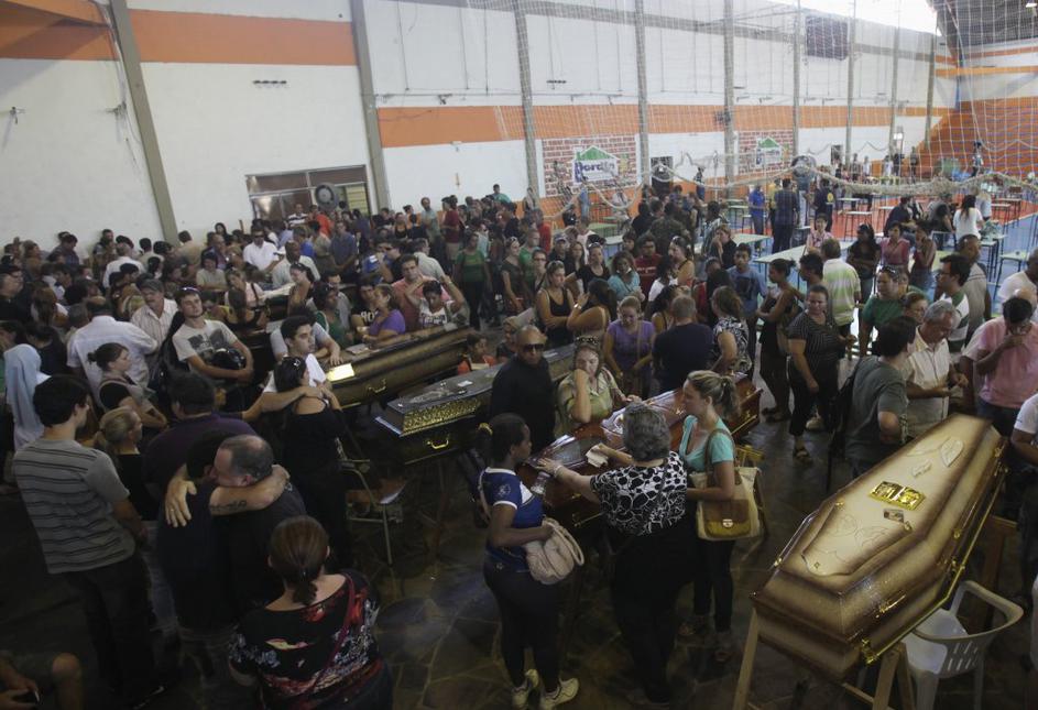 Požar v diskoteki v Braziliji 