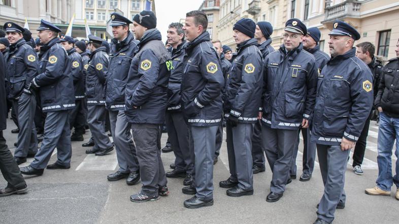 shod policistov
