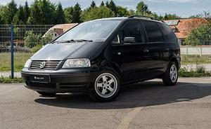 VW Sharan 1.9 TDI  PDC Kamera Tehnični celo leto